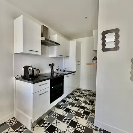 Lumineux Avec Vue Sur Les Clochers Daire Caen