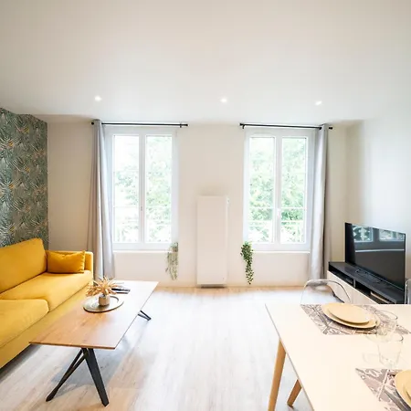 Lumineux Avec Vue Sur Les Clochers Appartement Caen