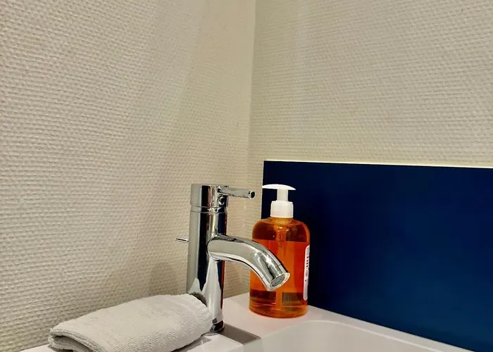 Lumineux Avec Vue Sur Les Clochers Daire