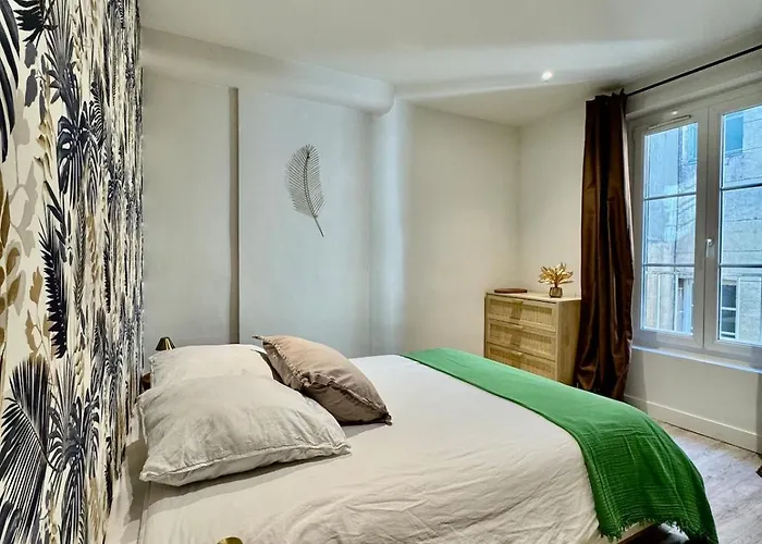 Lumineux Avec Vue Sur Les Clochers Daire Caen